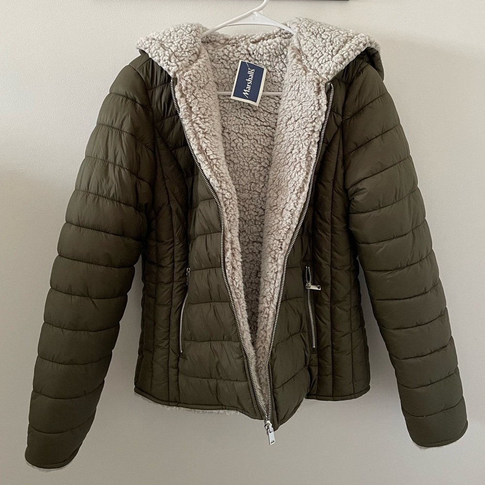 Reversible Jacket/Sherpa - Picture 2 of 7